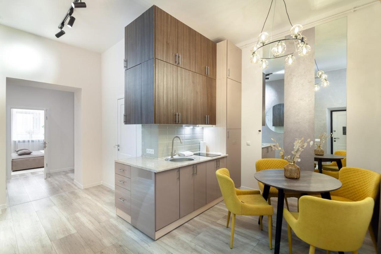 Avangard Franko* Art Apartment Lviv Eksteriør billede